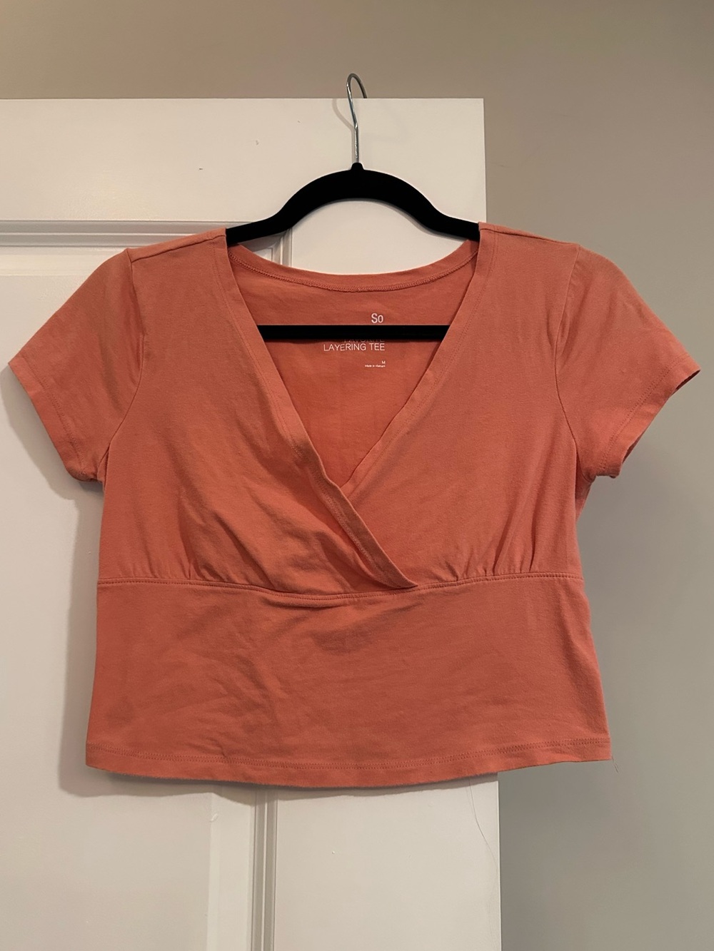 SO Medium Favorite Layering Tee V Neck Coral Pink Crop Top